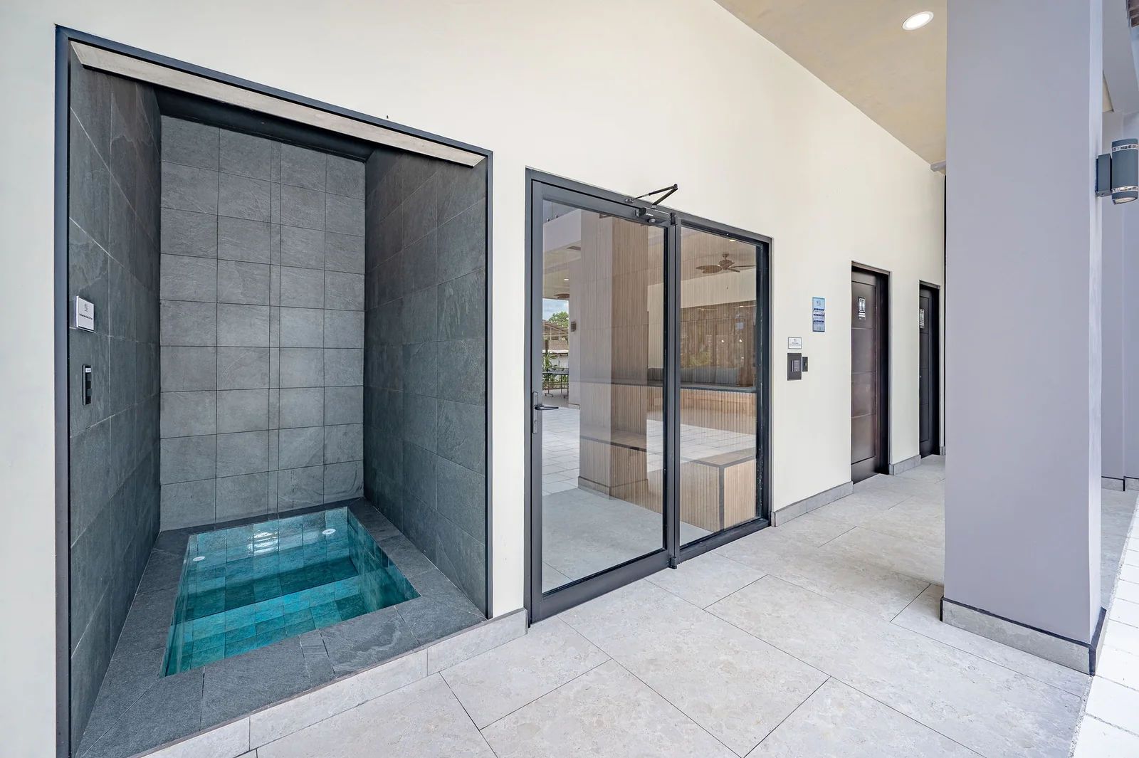 Cold plunge beside the steam room